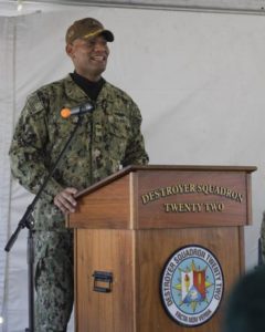 Dominicano es nombrado capitán comodoro del “Destroyer Squadron 22”