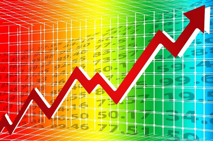 Economista alerta en los últimos años la deuda pública ha crecido a un promedio de RD$1,043.9 millones por día