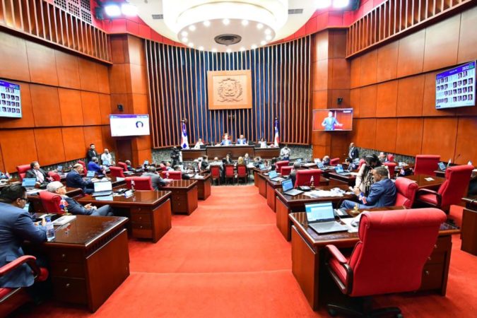 Senadores aprueban en primera lectura modificación a la Ley General de ...
