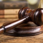 Dictan tres meses de prisión preventiva contra regidor acusado de abuso sexual a su nieta