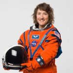 Christina Koch hará historia como la primera mujer en ir a la Luna en la misión Artemis II